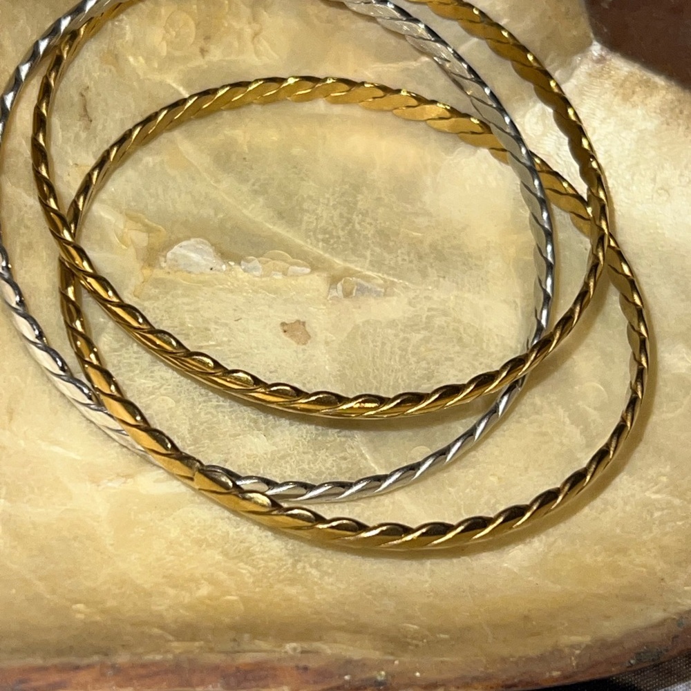 Elegant Gold and Silver  Twisted Bracelets‎